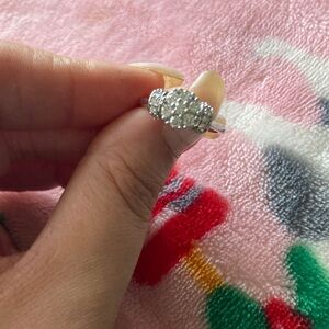 Elegant Silver Ring with Sparkling Stones